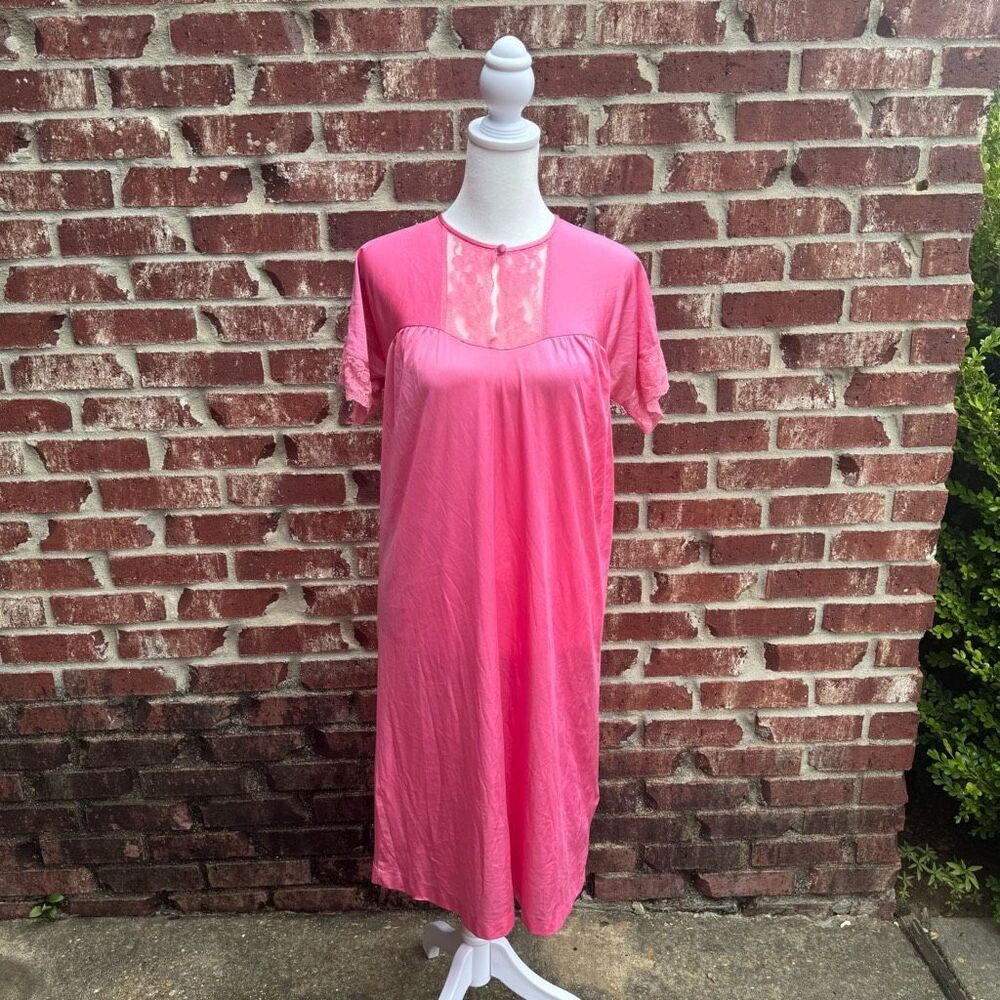 Vintage Henson Kickernick Nightgown Chemise Pink Lace Details Women’s Size Small